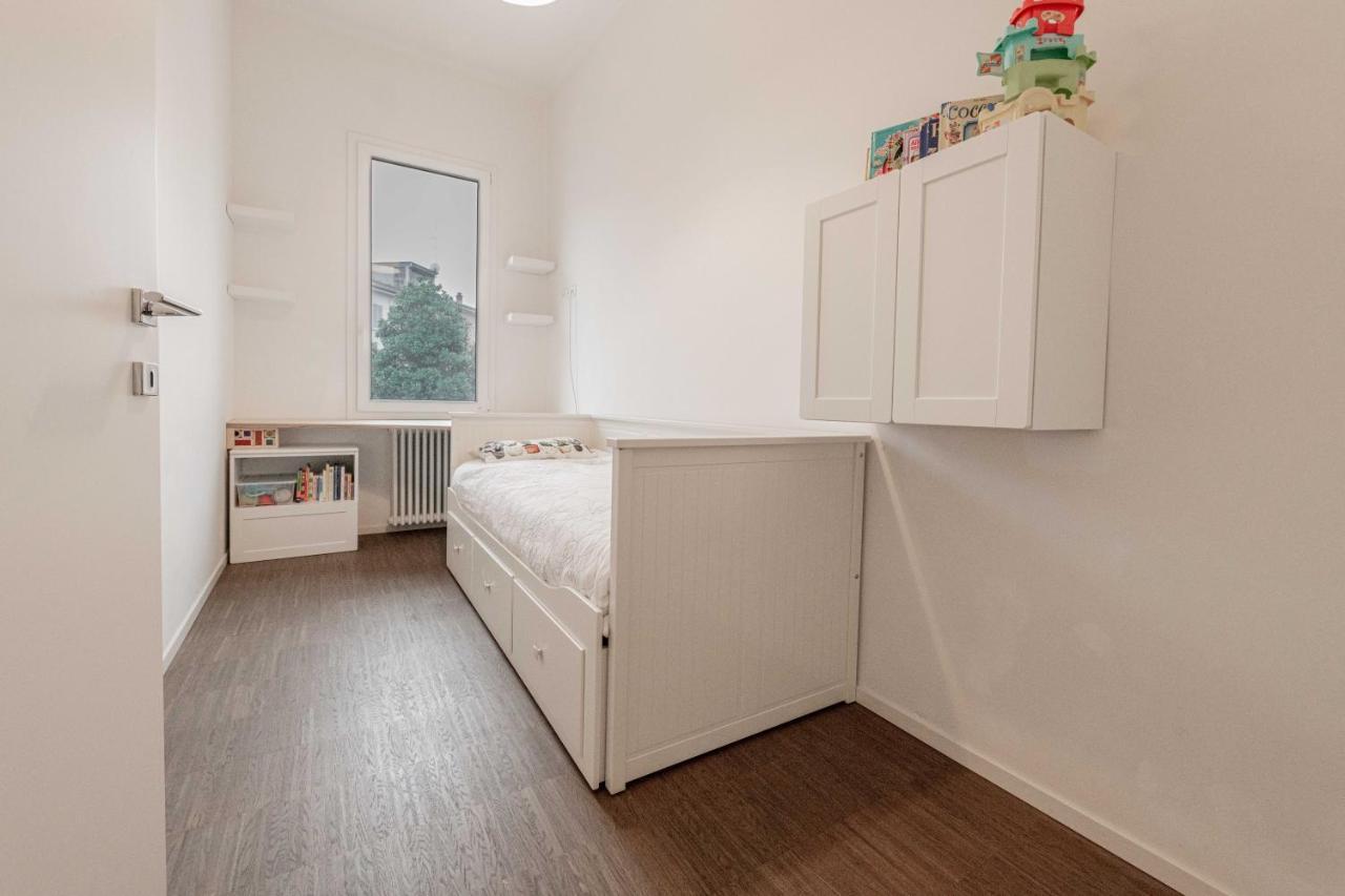 Realkasa De Crescenzi Family Apartment Болонья Екстер'єр фото